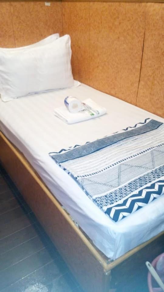 Toronto Motel Hk Гонконг Екстер'єр фото